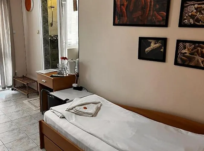 게스트하우스 Kъща за гости христина 3*