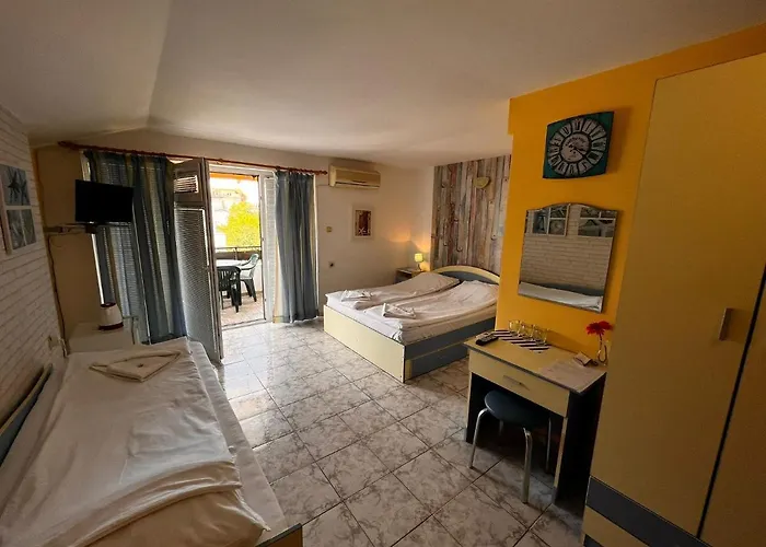 게스트하우스 Kъща за гости христина 3*