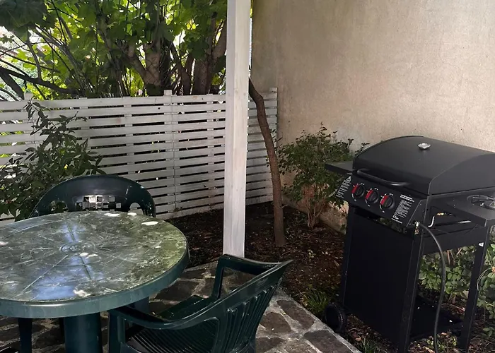 게스트하우스 Kъща за гости христина 3*